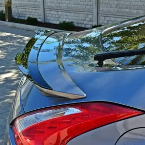 Nissan 370Z - odtrhová hrana Cenová Bomba